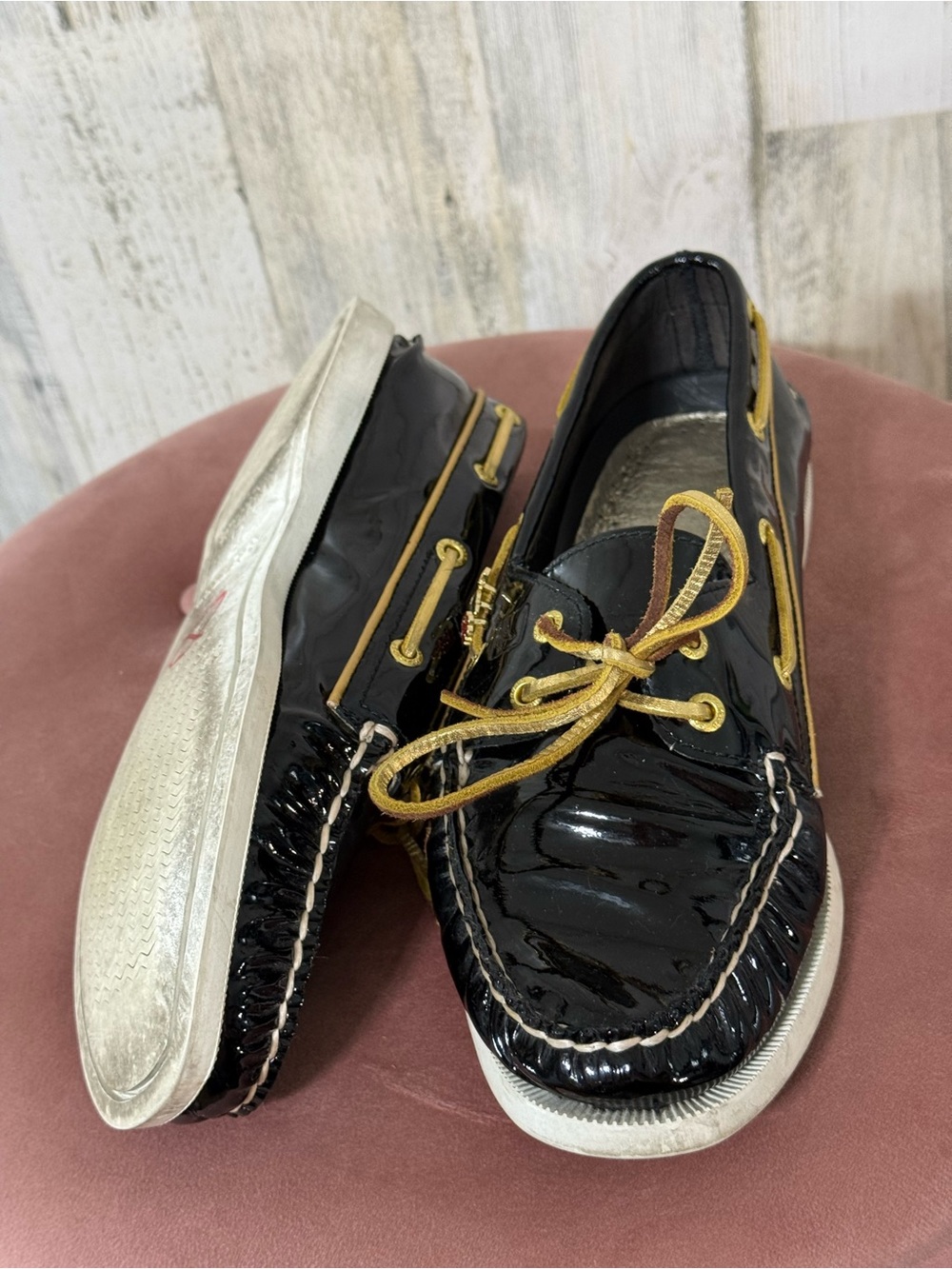 Sperry Black Patent Leather Boat Shoes Gold Laces with Charms Nautical - Picture 13 of 13